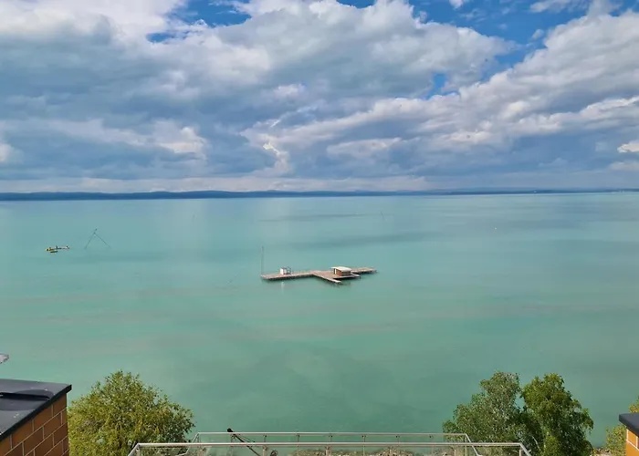 Eda Galerius דירה שיופוק